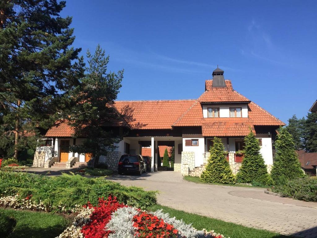 Апартаменты Kraljevi Konaci - Najam Kuca Na Zlatiboru Экстерьер фото